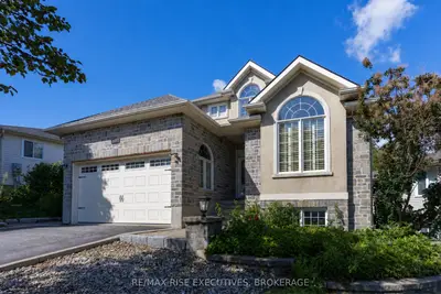700 Melrose Street, Kingston, On K7m 9b4