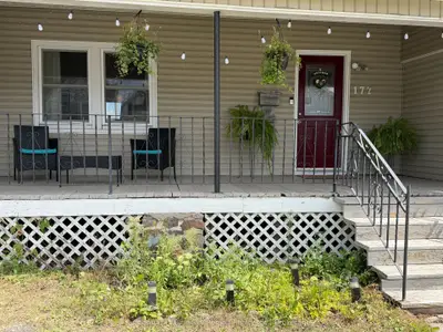 172 Fourth Avenue E, North Bay, On P1b 1n1
