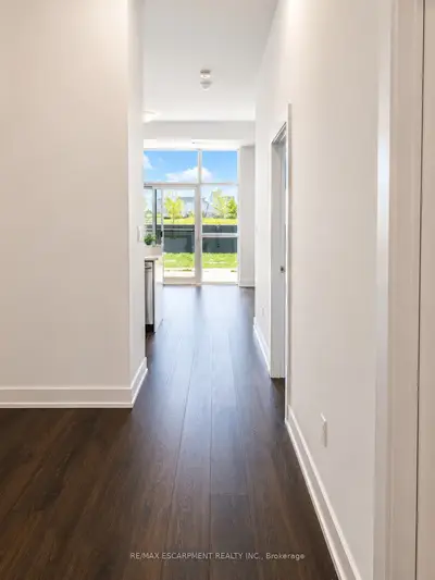 470 Dundas Street E 103, Hamilton, On L0r 2h4