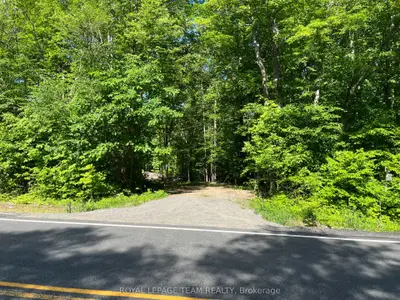 00 Siberia Road, Madawaska Valley, On K0j 1b0