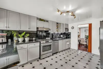 277 Short Avenue S, London East, On N5w 1w3