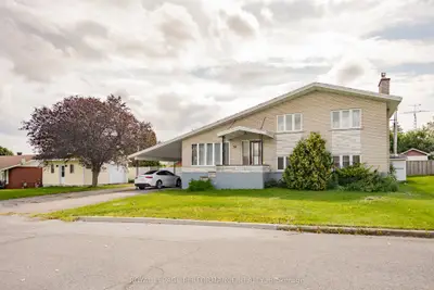 54 Victoria Street W, North Glengarry, On K0c 1a0