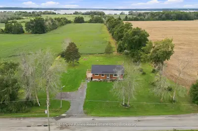 147 Caughey Road, Prince Edward County, On K0k 1w0