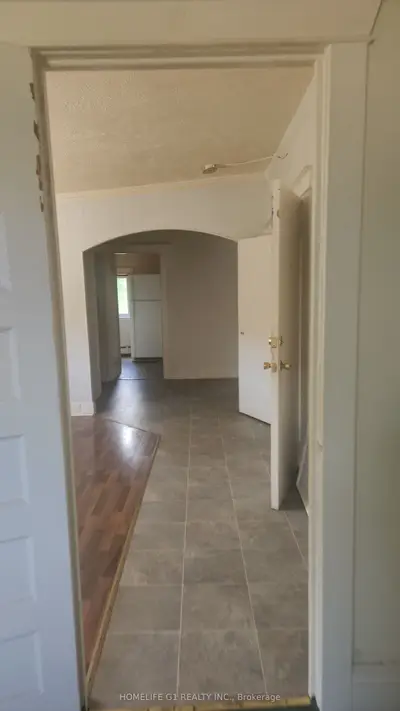 42 Riverside Drive, Welland, On L3c 5e2