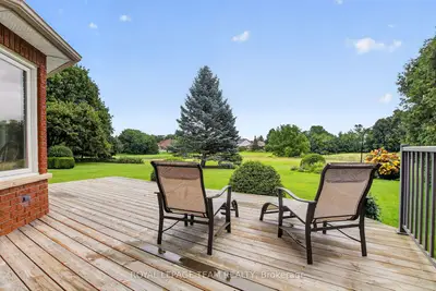 19 Slade Crescent, Kanata, On K2k 2l1