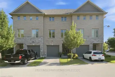 30 Balmoral Street 2, Brant, On N3l 0c8