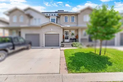 104 Frances Avenue 14, Hamilton, On L8e 5x3