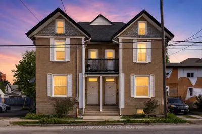 292-294 Townsend Street, Peterborough, On K9j 2k7