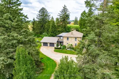 6550 Gerrie Road, Centre Wellington, On N0b 1s0