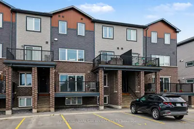 215 Eldorado Private A, Kanata, On K2k 0n9