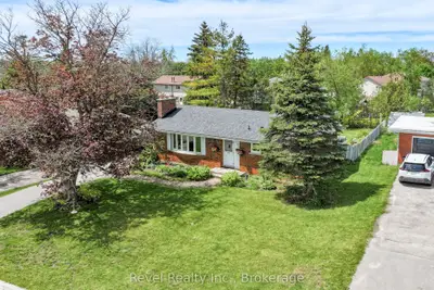 42 Kawartha Drive, Kawartha Lakes, On K9v 1a5