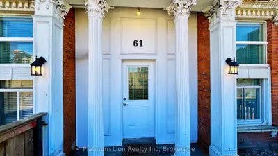 61 Hurst Place S, Hamilton, On L8p 3e6