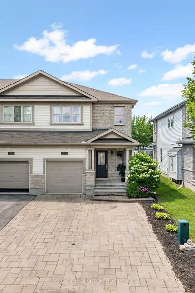 24 HACKBERRY Trail, Carleton Place, ON K7C 0B1