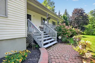 11 Flesher Crescent, North Grenville, On K0g 1j0