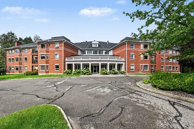 23 Rogers Road 102, Perth, On K7h 1p2