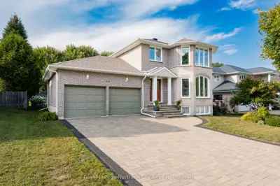 Detached in North Bay