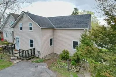 590 Queen Street, Gananoque, On K7g 2b1