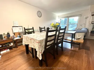 70 Fiddlers Green Road 100, London North, On N6h 4r4