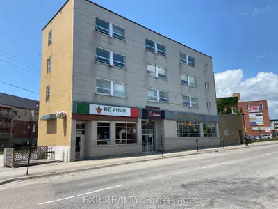 221 Algonquin Avenue, North Bay, On P1b 4v8