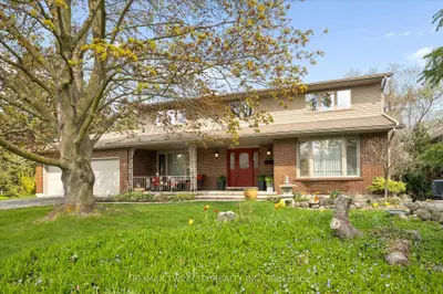 142 Carson Drive, Kitchener, On N2b 2z2