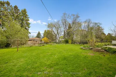 146 Carson Drive, Kitchener, On N2b 2z2