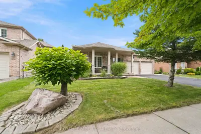 42 Loretta Drive, Niagara-on-the-lake, On L0s 1t0