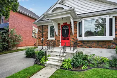 837 Sherburne Street, Peterborough, On K9j 3b7