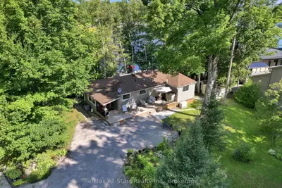 1561 Crystal Lake, Trent Lakes, On K0m 2a0