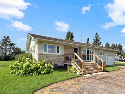 9859 County Rd 42, Westport, On K0a 1x0