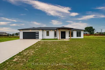 6 William Street, Ashfield-colborne-wawanosh, On N7a 3x9