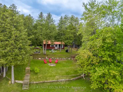 48 Crosby Trail, Whitewater Region, On K0j 2j0