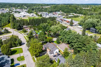 99 Spencer Street, Bracebridge, On P1l 1c4