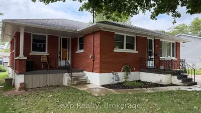 53 Maple Street, North Huron, On N0g 2w0
