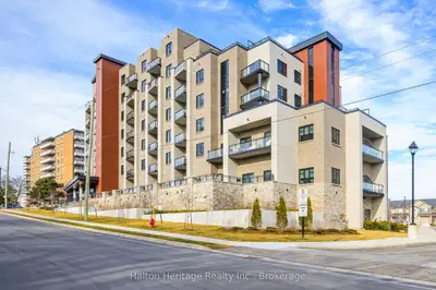 30 Hamilton Street S 313, Hamilton, On L0r 2h6