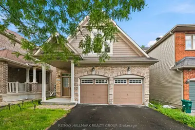 328 LAUGHLIN Circle, Kanata, ON K2T 0E1