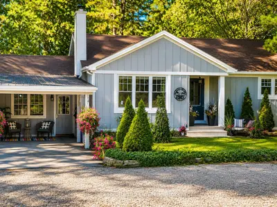 285 Ontario Street, Lambton Shores, On N0m 1t0