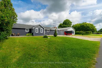 56 Queen Street, Norfolk, On N0e 1g0