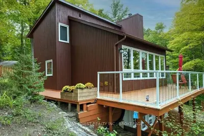 1066 Mountvale Point Road, Frontenac, On K0h 2p0