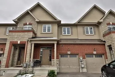 29 Bradbury Road, Hamilton, On L8j 0l1