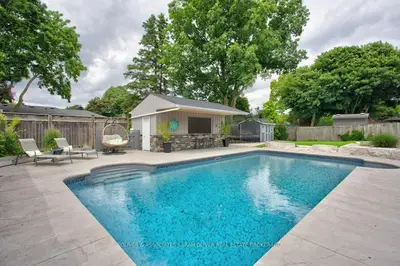 24 Field Road, London South, On N6p 1c5