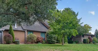 39 Westbrook Drive, Middlesex Centre, On N0l 1r0
