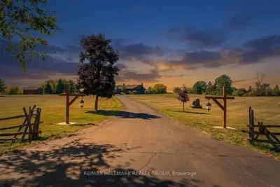 2185 Old Second Line Road, Kanata, On K0a 1t0