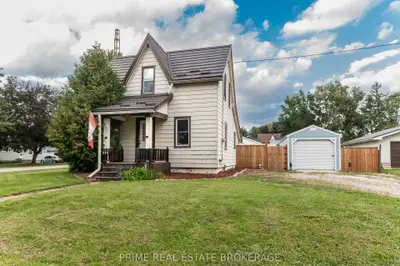 221 Third Street, West Elgin, On N0l 2c0