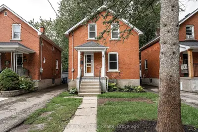 96 Mcnab Street, Stratford, On N5a 1z2