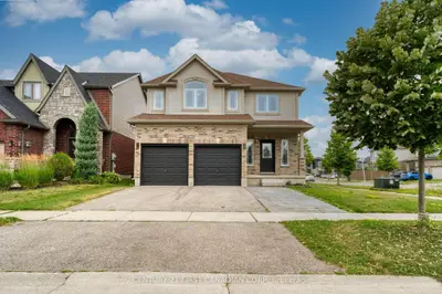 2023 Jubilee Drive Upper Unit, London North, On N6g 0h7