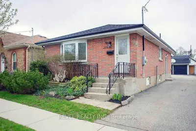 225 Chatham Street Main, Brantford, On N3s 4h2
