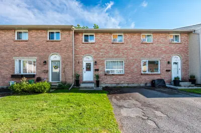 173 Rosemund Crescent, Kingston, On K7m 6z2
