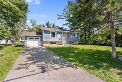 46 Riverside Drive, Kawartha Lakes, On K0m 1a0