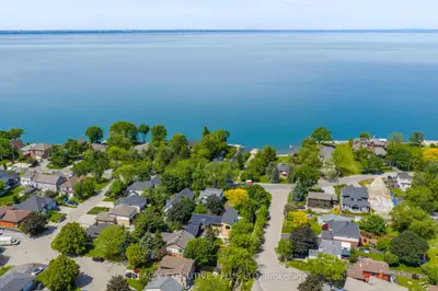 36 Lakeview Drive, Hamilton, On L8e 4x2