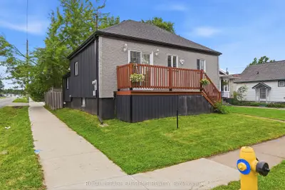 24 ALEXANDRA Boulevard, St. Catharines, ON L2P 1J7